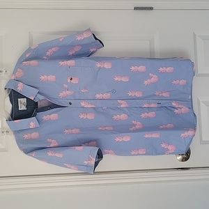 * Sale * NWT Mens Pineapple Shirt